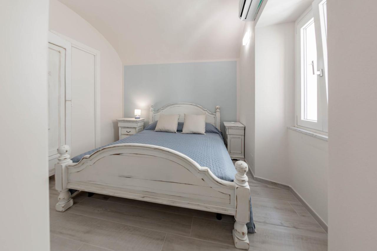H11 Piccola Perla A Un Passo Dal Mare Appartement Santo Stefano al Mare Buitenkant foto